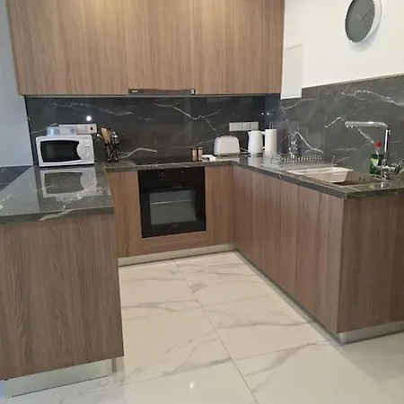 Luxury One Bedroom - Seafront Limassol Exterior photo