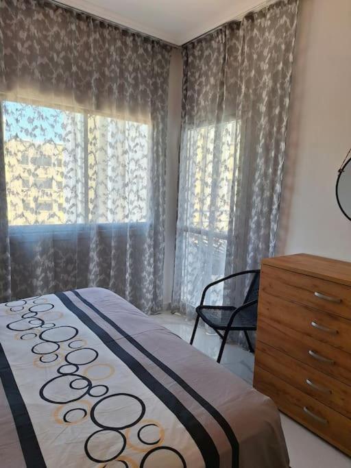 Luxury One Bedroom - Seafront Апартаменти Лімасол